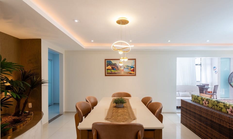 Apartment | Dining