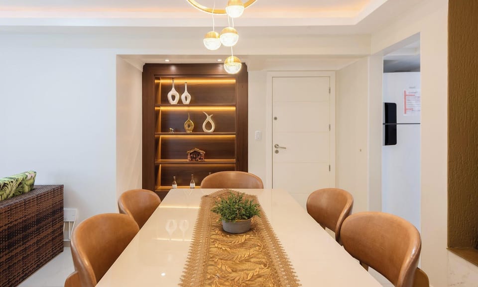 Apartment | Dining