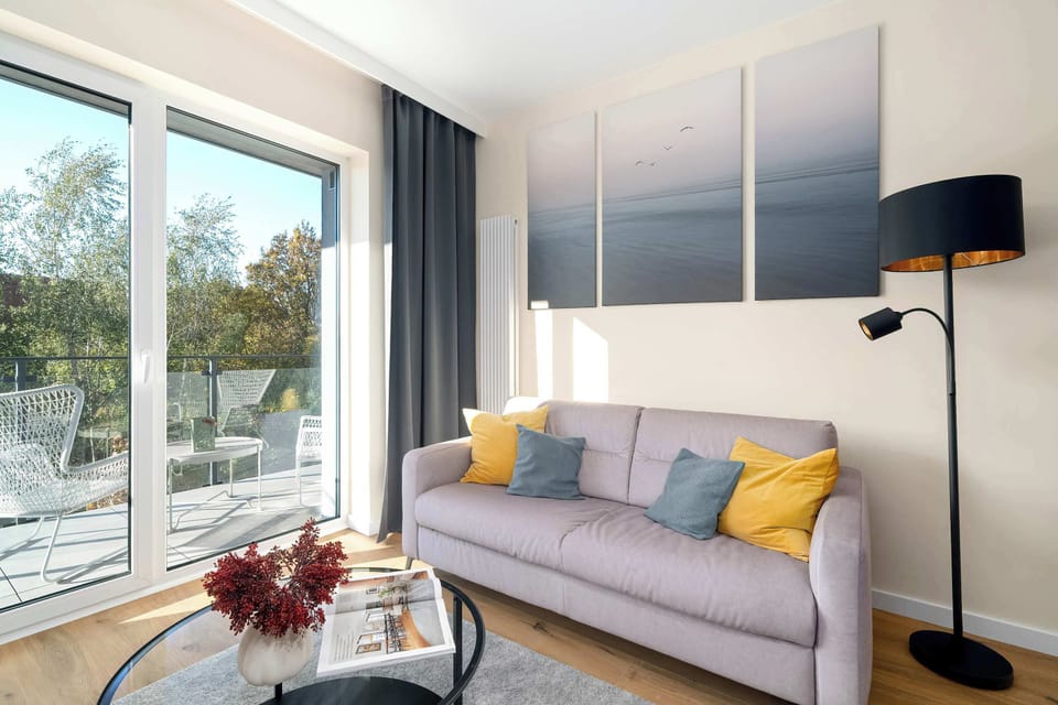 Unwind on the comfortable sofa that can be converted into double bed.