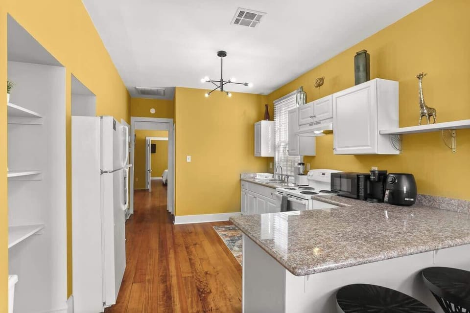 Kitchen view with everything you need for preparing meals, plus a convenient layout for shared use.