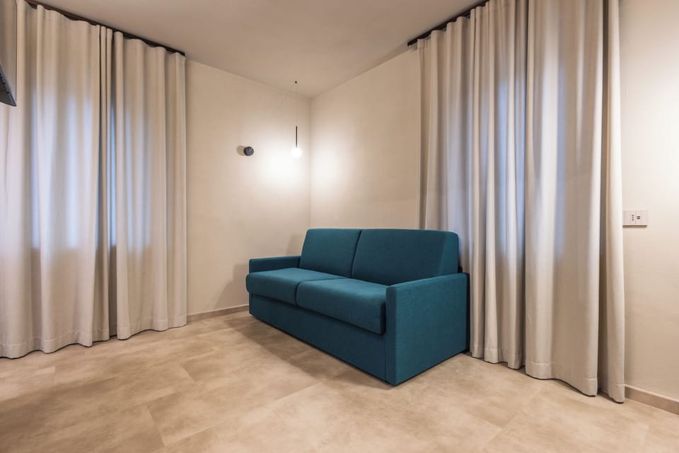 Superior Quadruple Room | Free WiFi, bed sheets