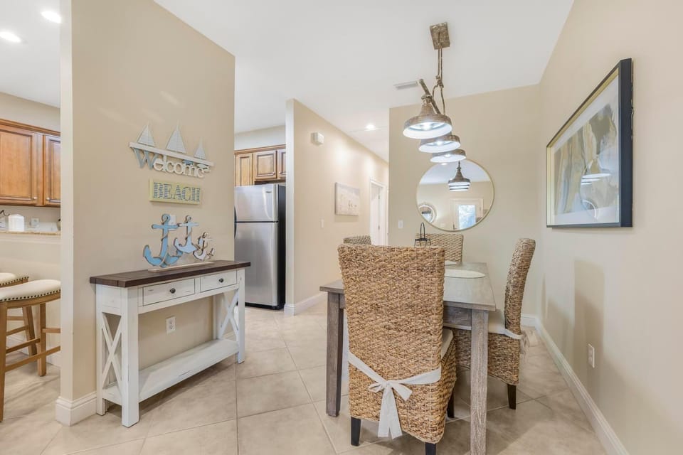Condo, Multiple Beds (Sea-clusion at Laguna Breeze C) | Dining