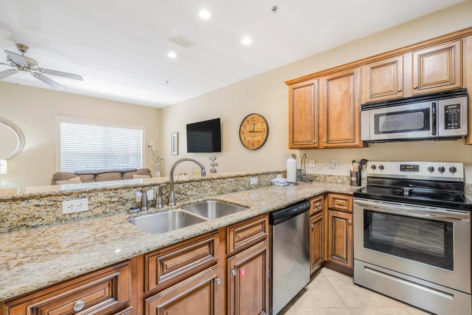 Condo, Multiple Beds (Sea-clusion at Laguna Breeze C) | Private kitchen | Oven, toaster