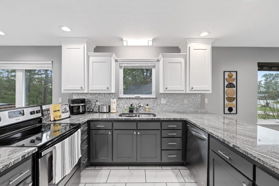 Fully Equipped Kitchen | Stainless Steel Appliances | Granite Counters