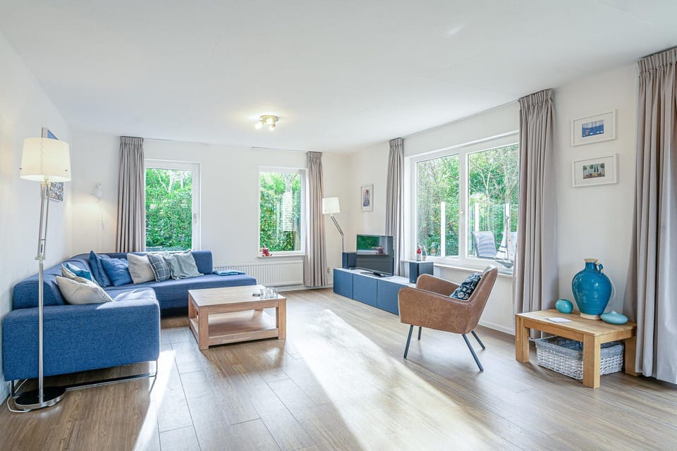 House | Living room