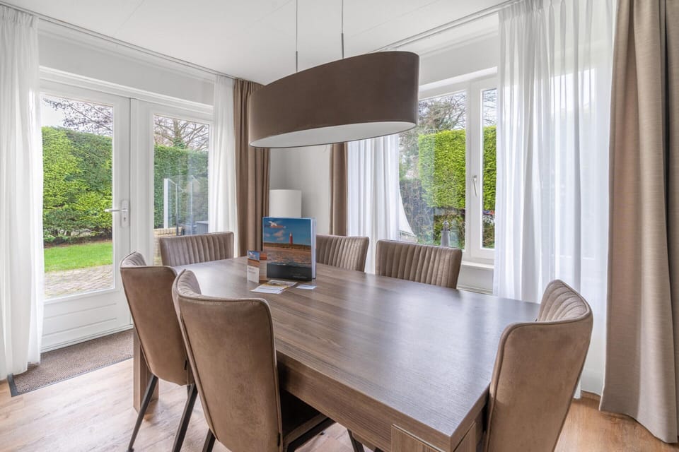 House | Dining
