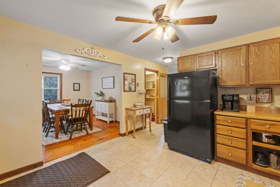 Open-concept layout connects the kitchen and dining area