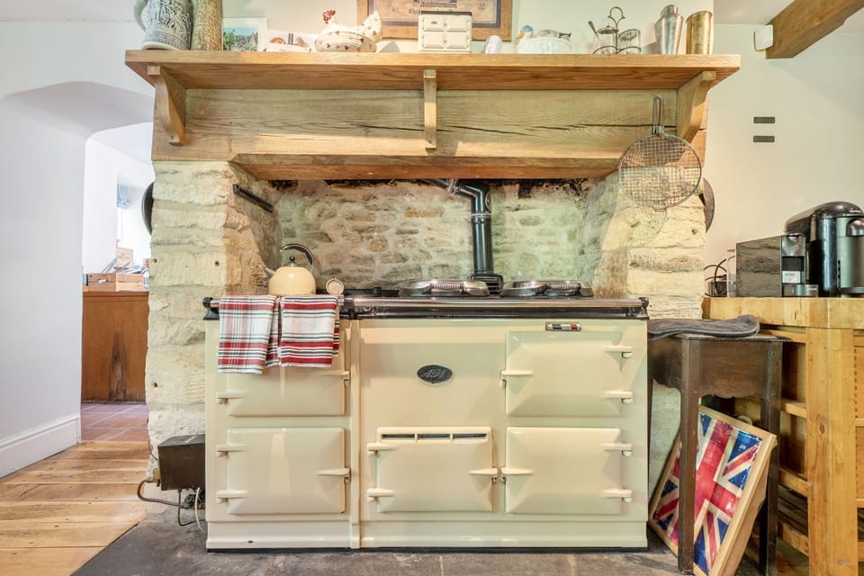 The Aga at Preedy's Cottage, Cotswolds