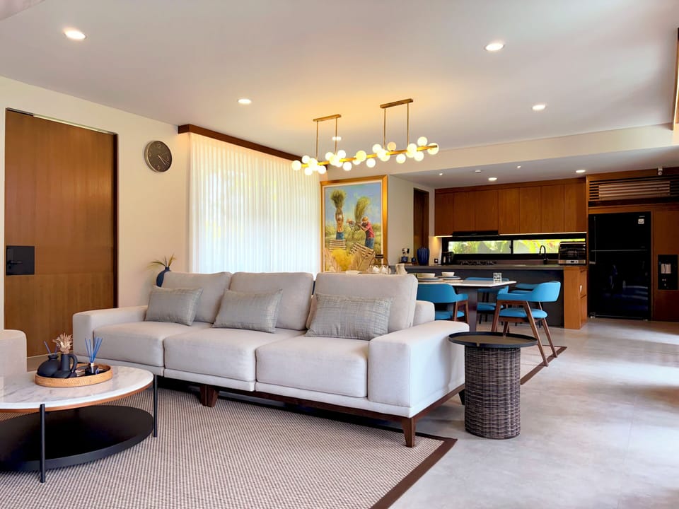 Family Villa, Kitchen, Pool View | Living area