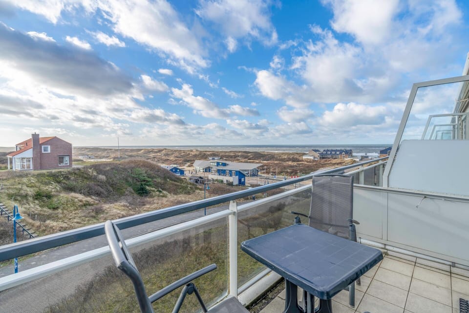 Apartment | Outdoor dining