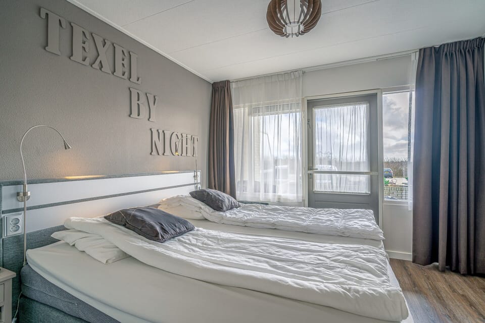 Apartment | 1 bedroom, individually furnished, bed sheets