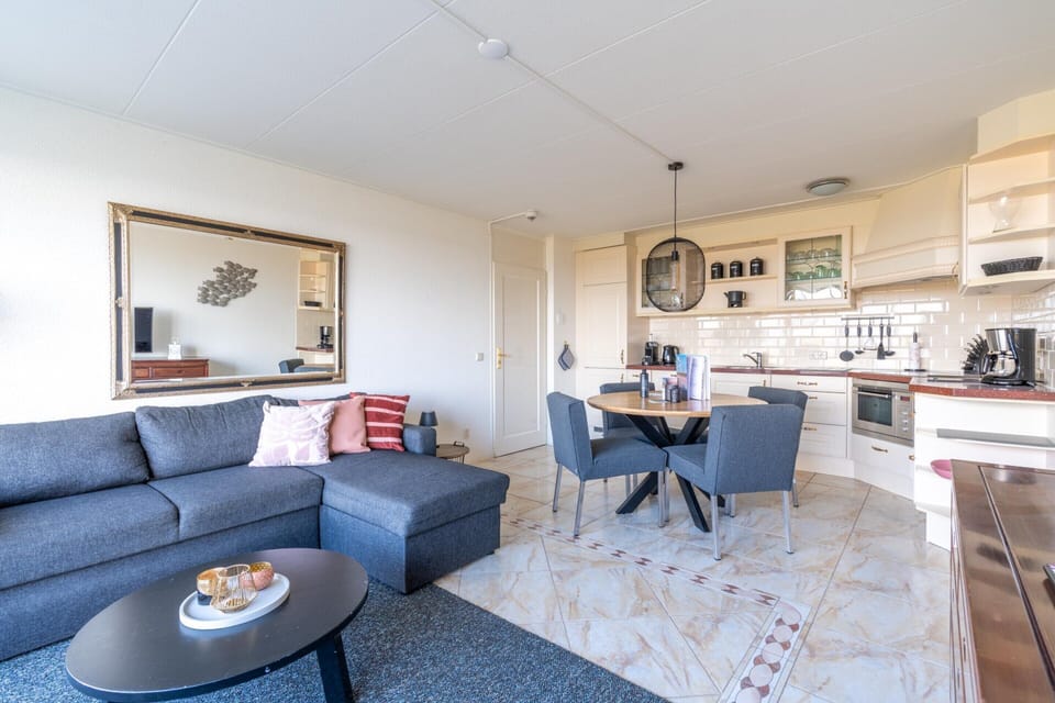 Apartment | Living room