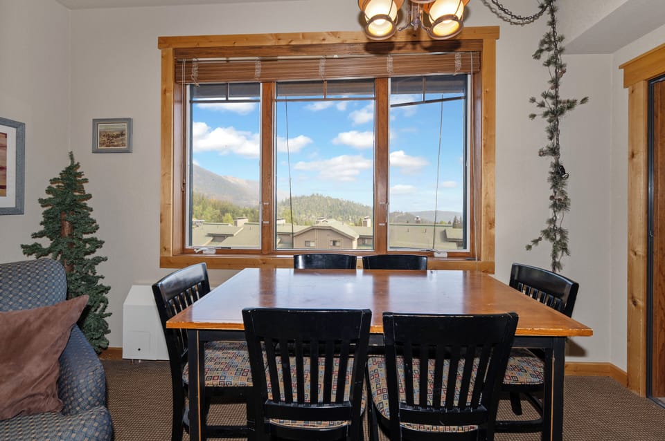 Dining room table providing seating for 6. | Main Level
