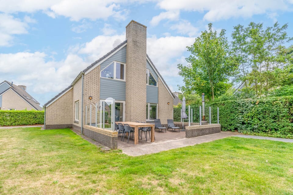 House | Exterior