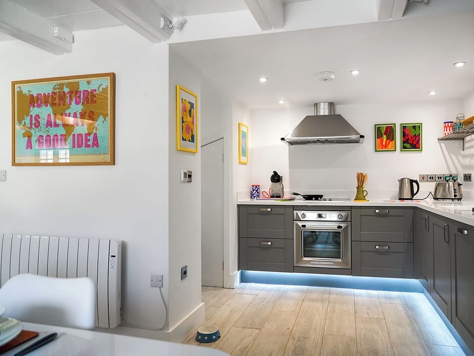 Kitchen area | Penty Lowen, St Mawes