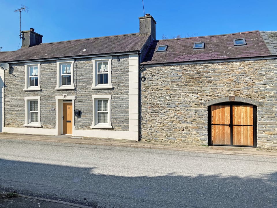 Exterior | Aeron Villa, Tregaron