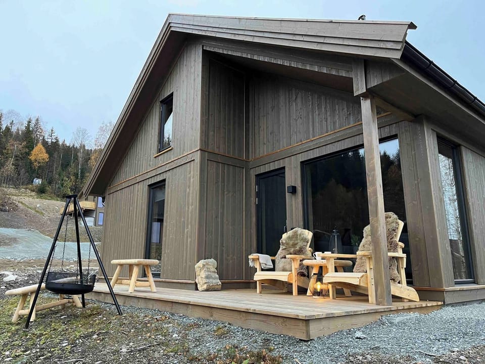 Cabin, 4 Bedrooms, Balcony, Lake View | Terrace/patio