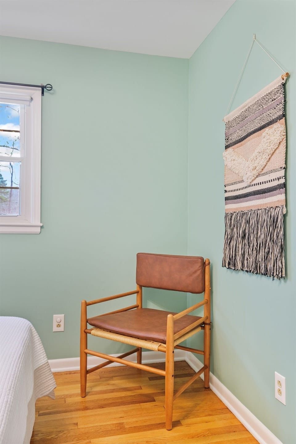 Queen Bedroom 2