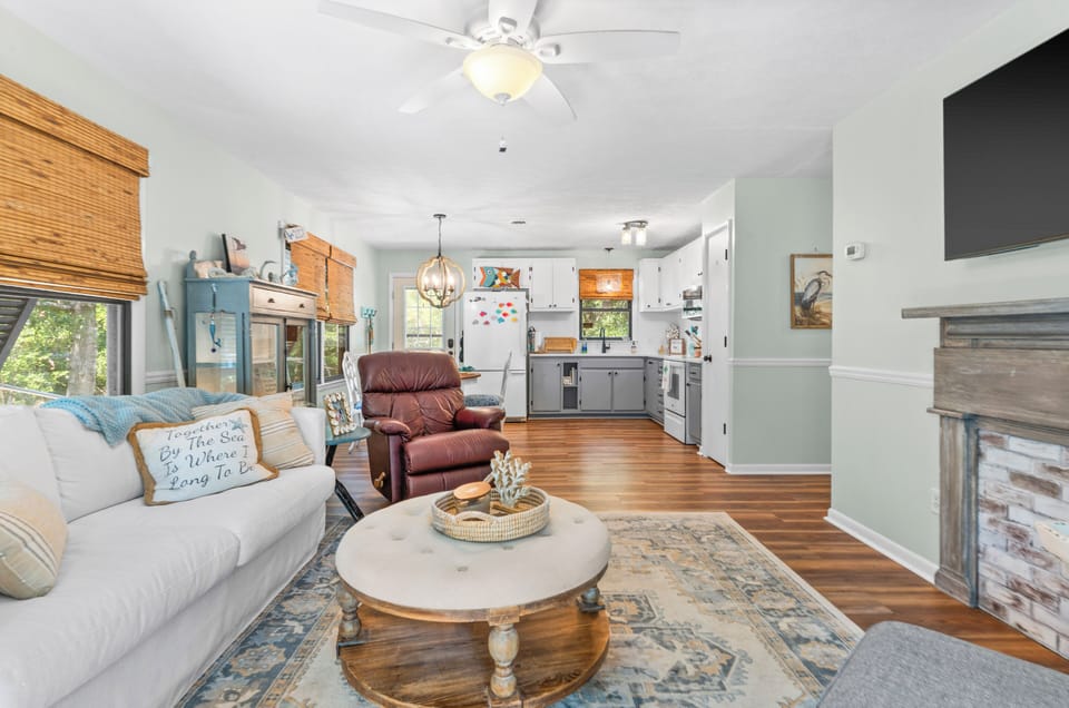 Spacious Upstairs Gathering Spot