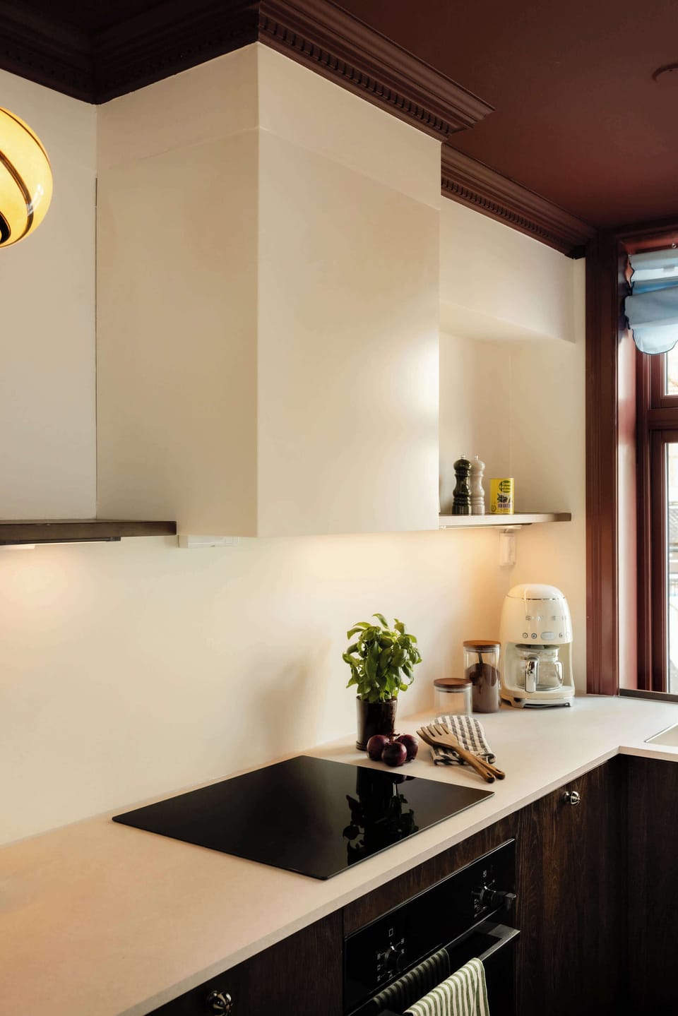 Cook with ease in a sleek, fully equipped kitchen with quality appliances and thoughtful touches for both short and long stays.
