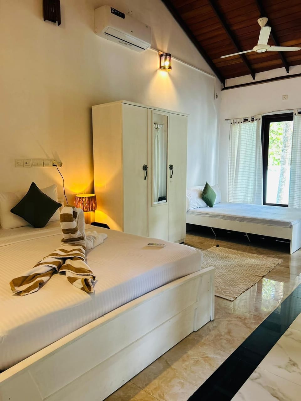 Quadruple Room, Garden View | Free WiFi, bed sheets