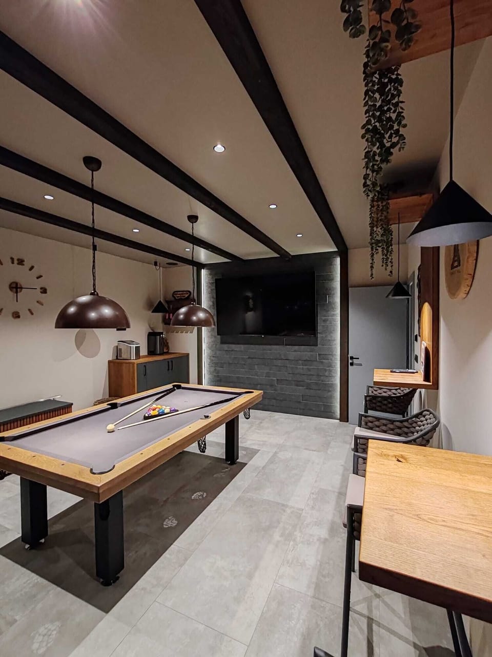 Game room