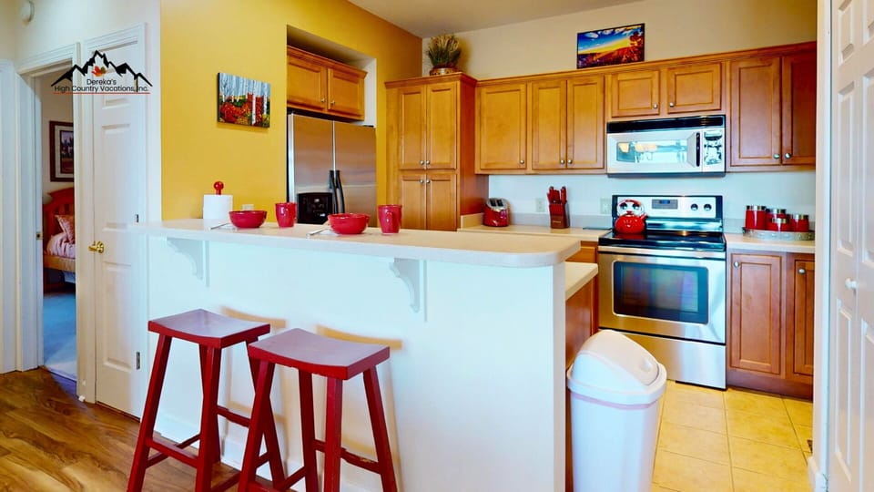 4 Kitchen