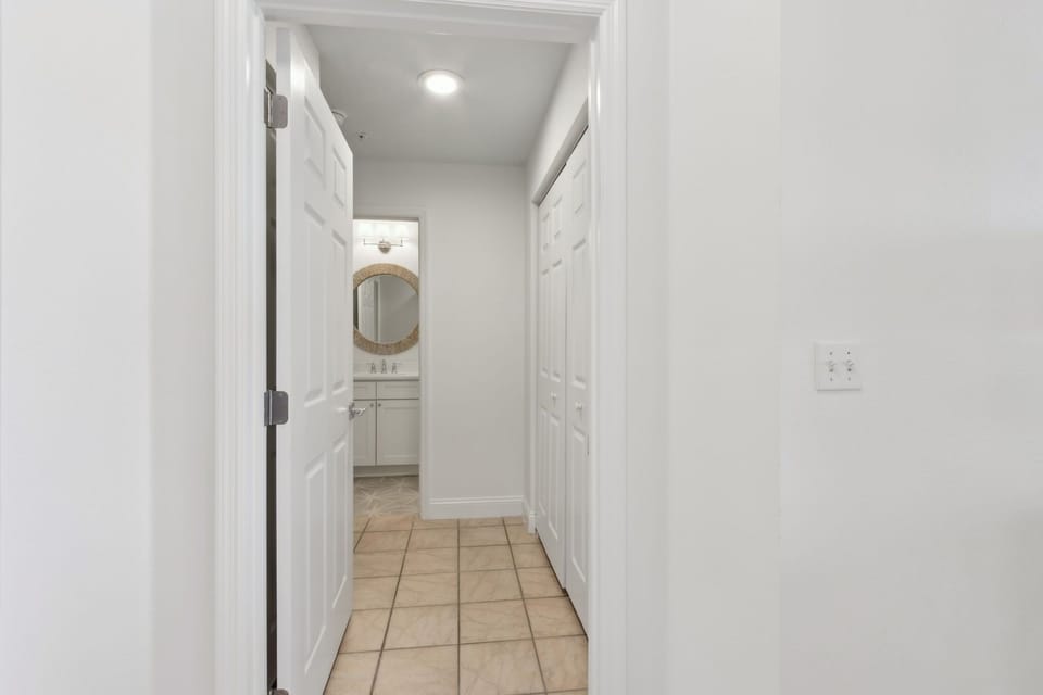 En Suite Area for Second Bedroom