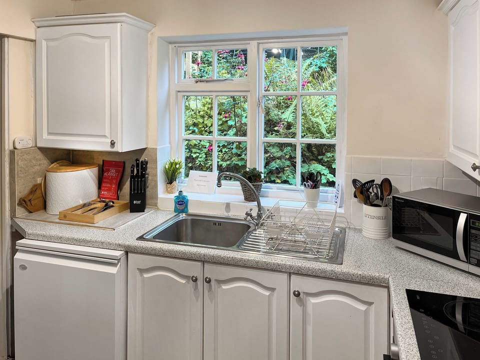 Kitchen | Jennys Cottage, Osmotherley, near Brompton