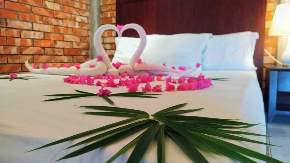 Deluxe Double or Twin Room, Balcony, Garden View | Free WiFi