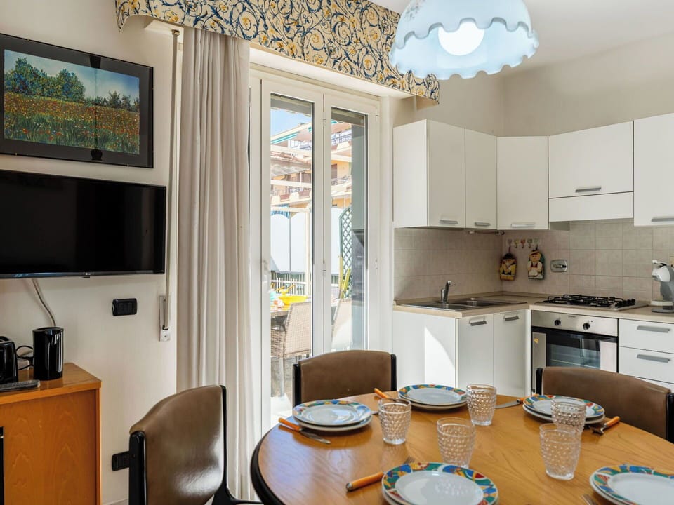 Apartment, Hotel