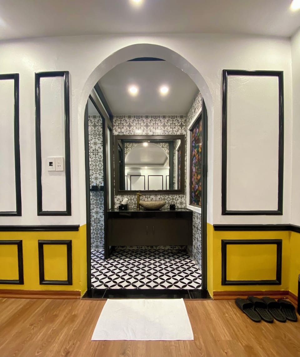 Deluxe Double Room | Bathroom
