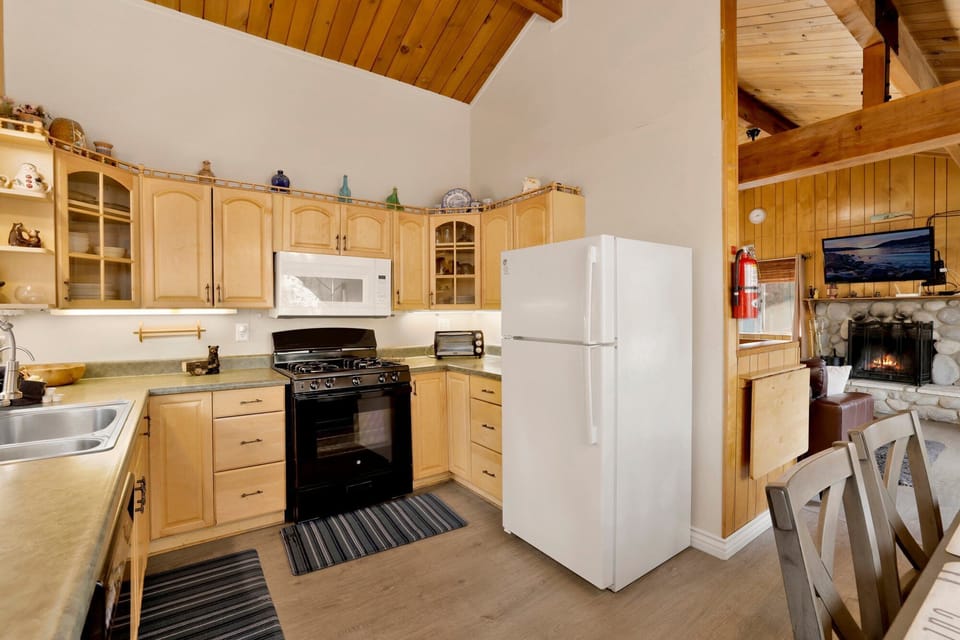 Full kitchen with everything you need to cook and dine comfortably.