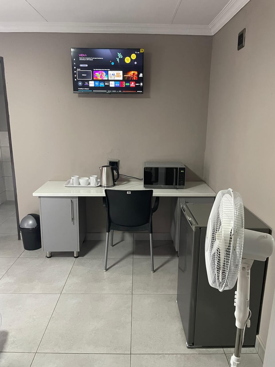 Deluxe Double Room, Patio | Living area