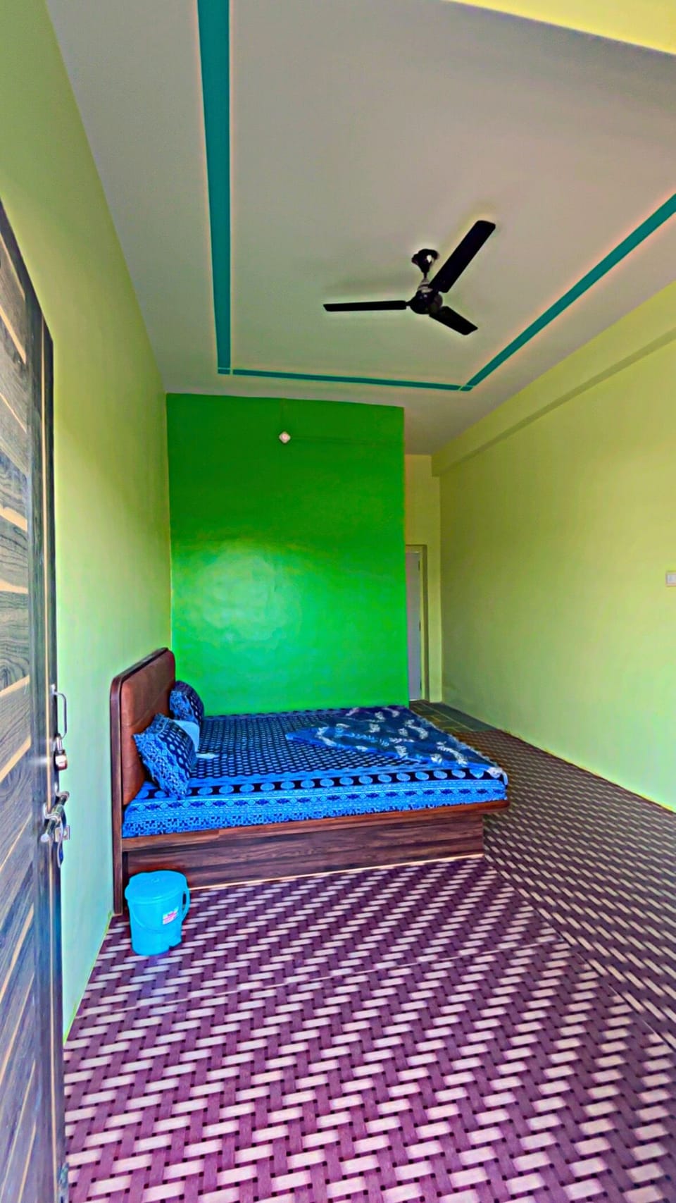 Basic Double Room Single Use, Balcony, City View | In-room safe, desk, laptop workspace, soundproofing