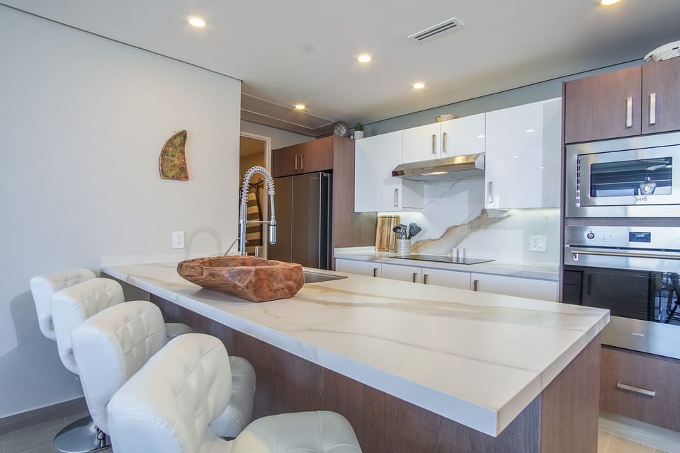 Condo, Multiple Beds, Balcony, Ocean View (Encantame Towers Verano 902) | Private kitchen