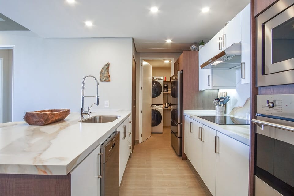 Condo, Multiple Beds, Balcony, Ocean View (Encantame Towers Verano 902) | Private kitchen