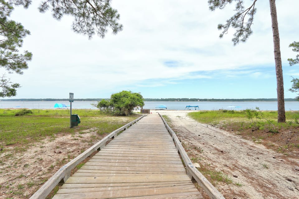 Boardwalk to private beach. 2 min walk from condo.