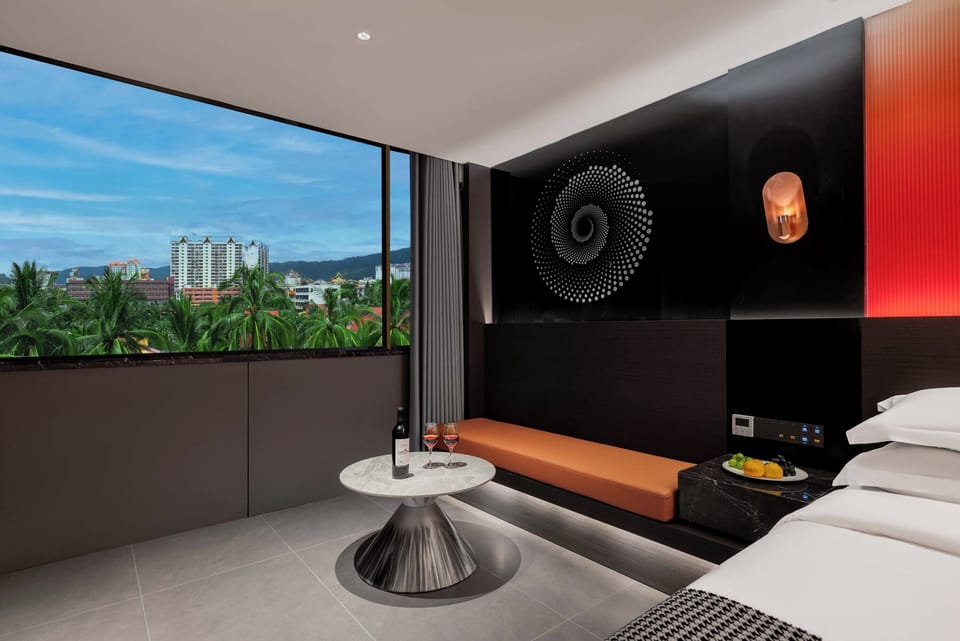 Traditional Twin Room, City View | Desk, laptop workspace, free WiFi