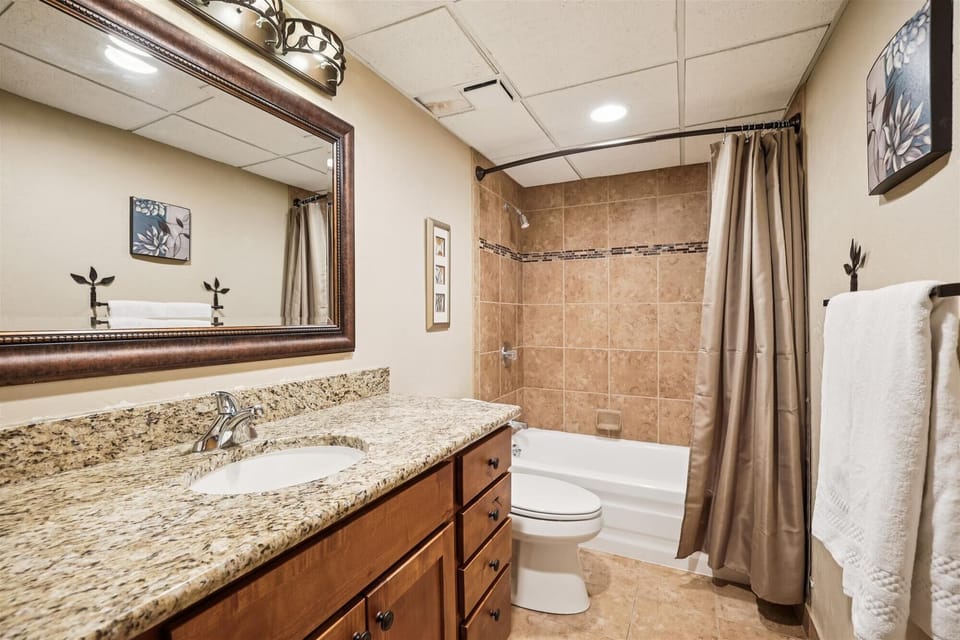 Bathroom - Beaver Run 28220 - Breckenridge Vacation Rental
