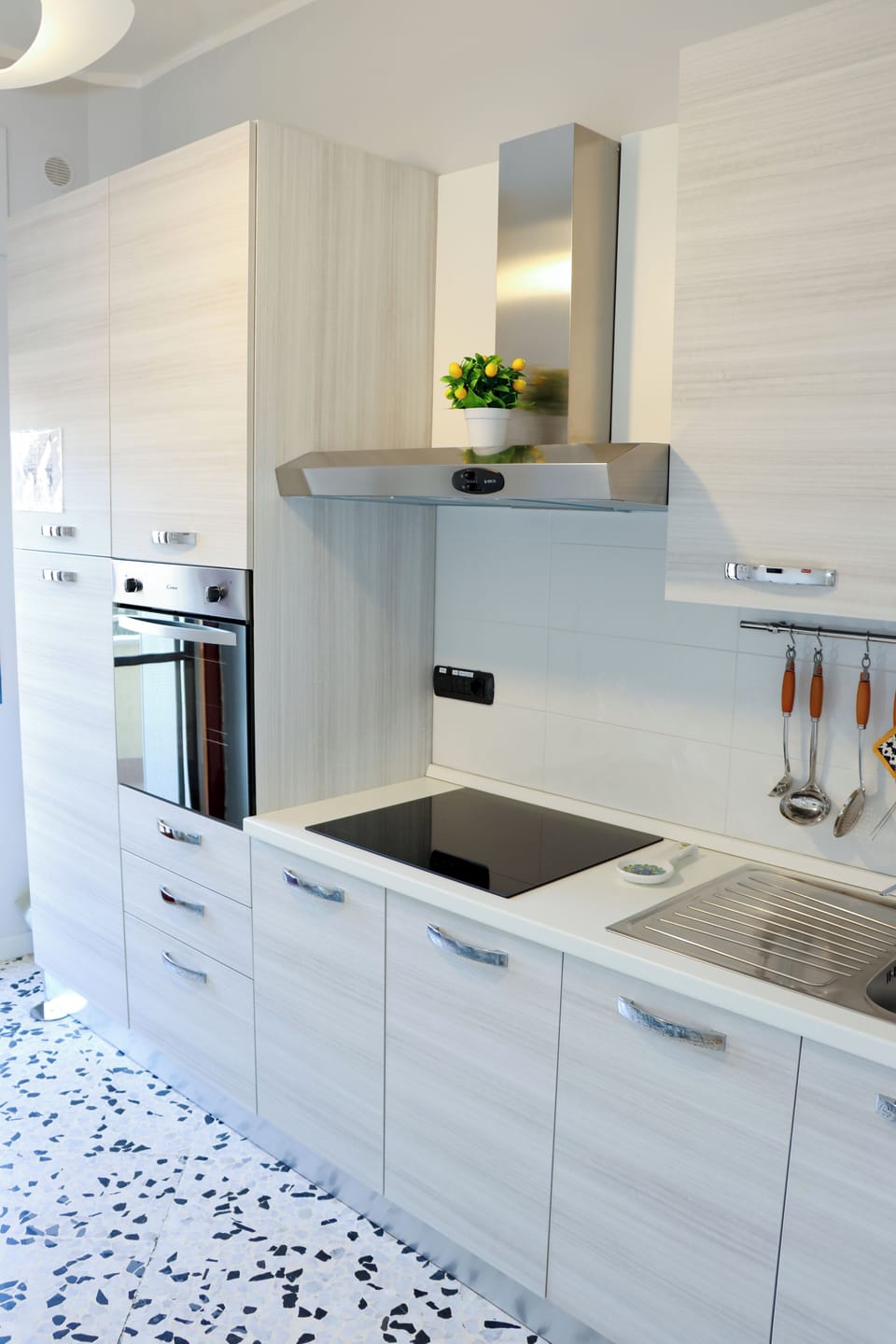 Comfort Apartment, Balcony, City View | Private kitchen | Fridge, oven, stovetop, espresso maker