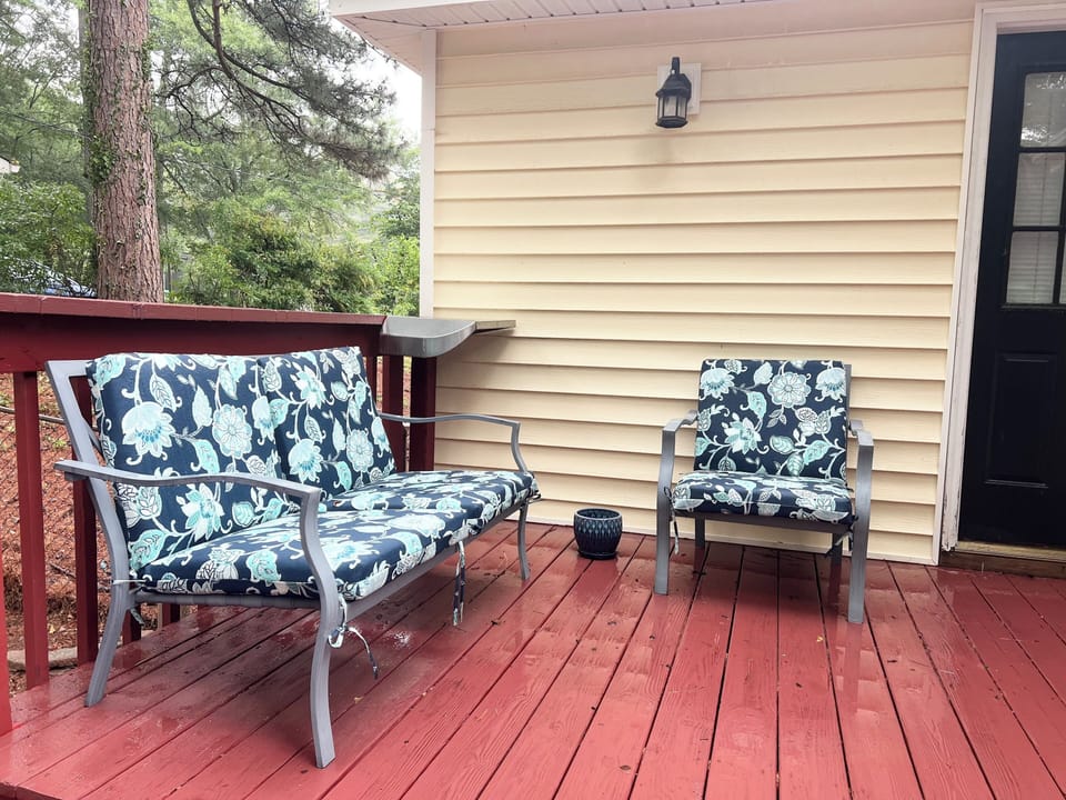 Outdoor smoking area.