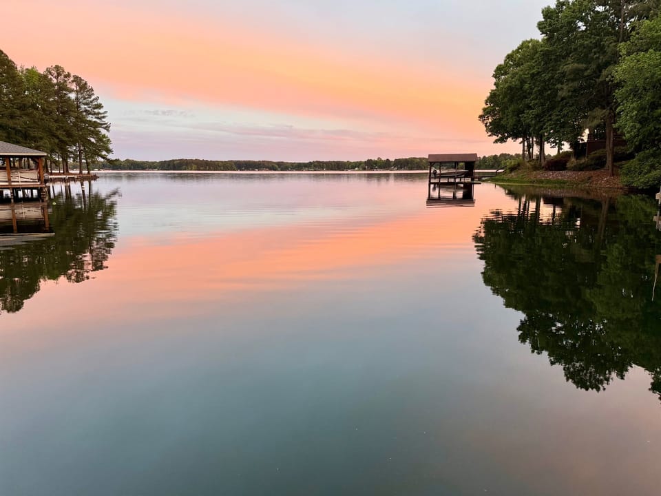 Beautiful views of the main lake at any time of the day