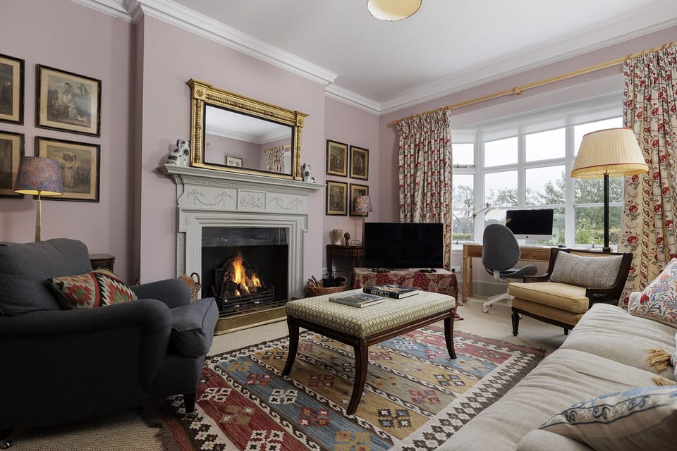 The Old Vicarage Family Room - StayCotswold