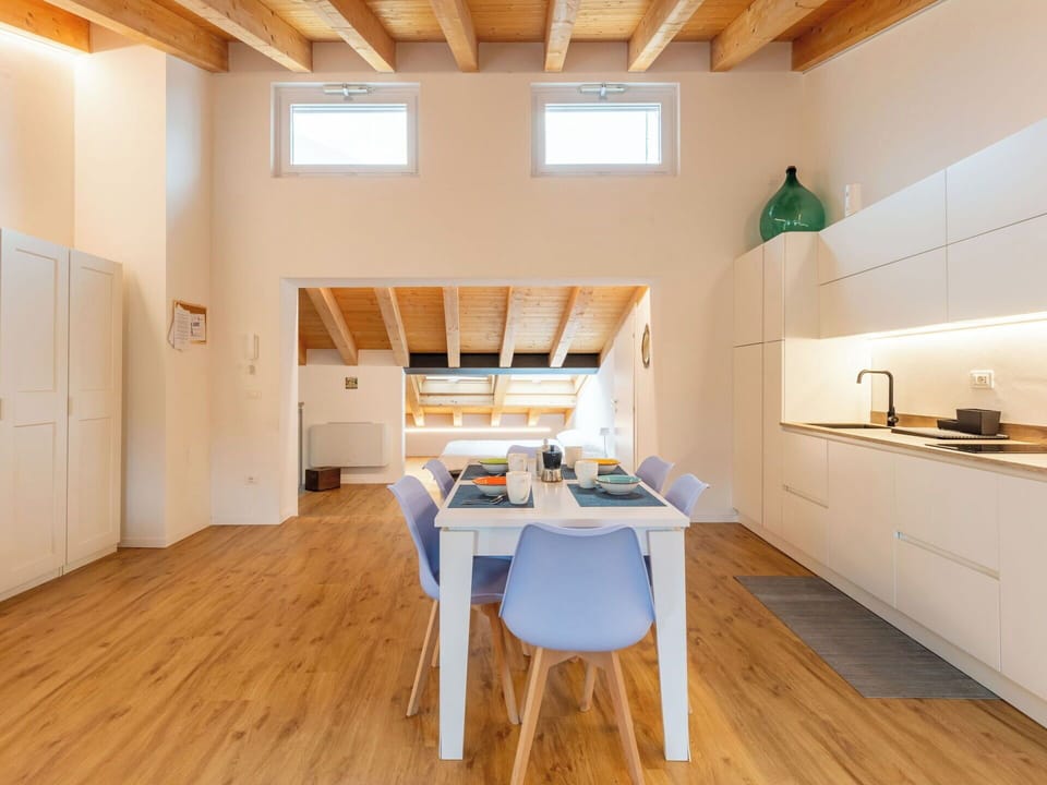 Interior Design, Flooring, Wood, Furniture, Ceiling, Floor, Room, Lighting, Wood Flooring, Home