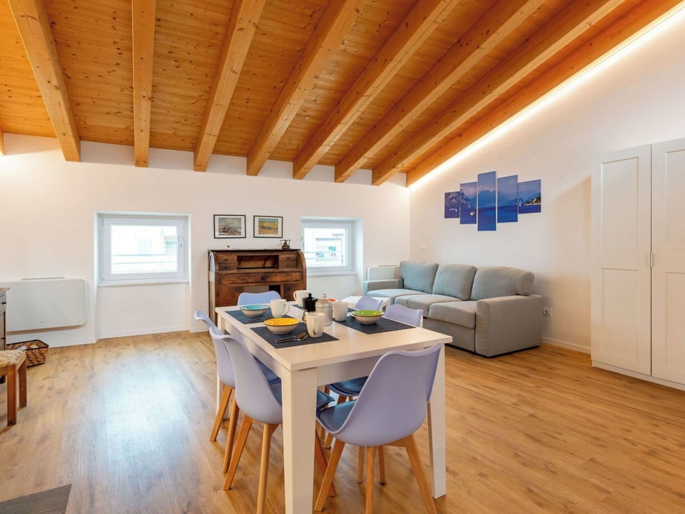 Interior Design, Flooring, Wood, Floor, Ceiling, Furniture, Room, Wood Flooring, Apartment, Home