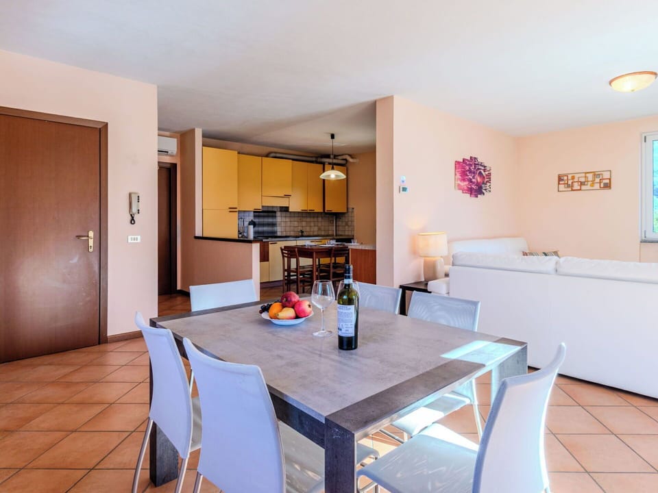 Apartment, Hotel