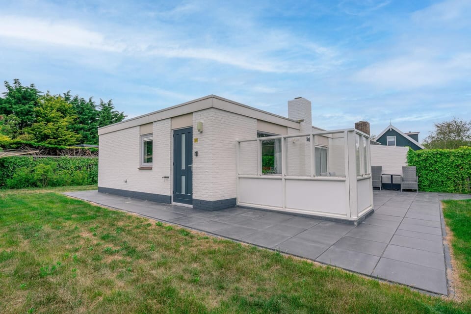Bungalow | Exterior