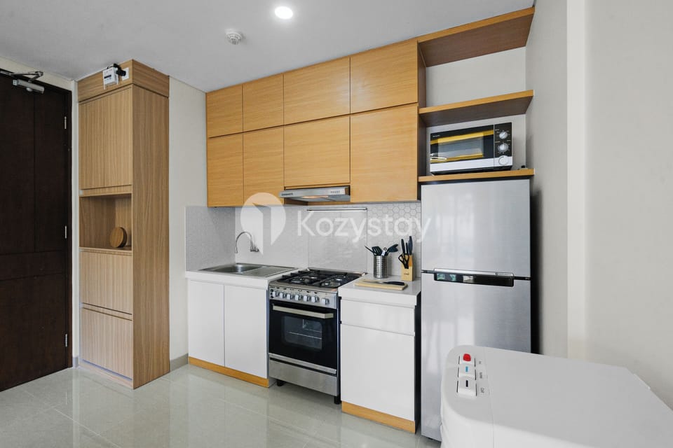 Apartment, 2 Bedrooms, Garden View | Private kitchen | Full-size fridge, microwave, stovetop