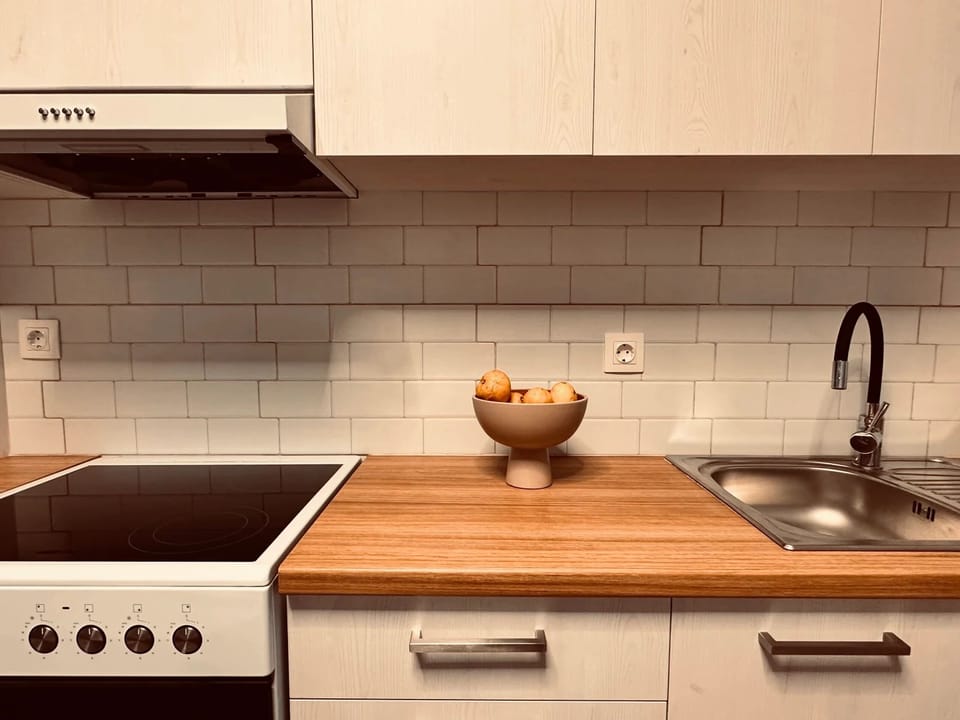 Apartment, 2 Bedrooms | Private kitchen